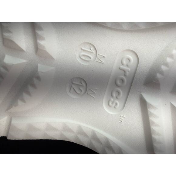 Crocs Classic Sneaker Mens Size 10 White Slip On Shoes Fishing Beach‎ 210080-100 main image 9